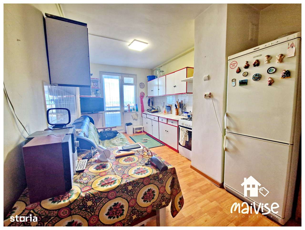 Apartament 3 camere de vanzare, str.Tudor Vladimirescu-7