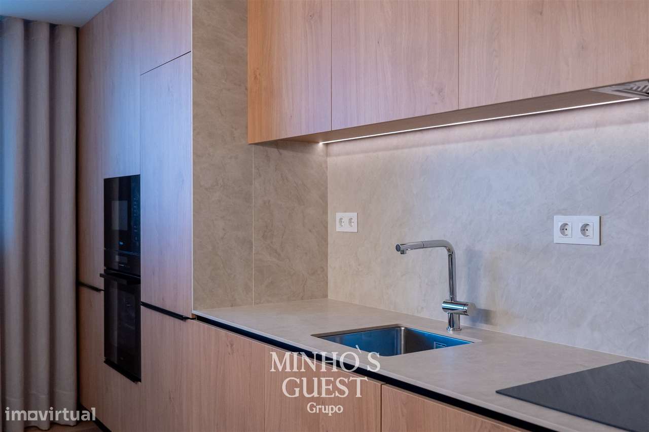 Apartamento T1 de Luxo c/ AC, Elevador e Garagem - Matosinhos-8