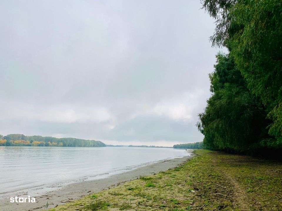 Mahmudia - teren intr o zona superba cu deschidere la apa-0