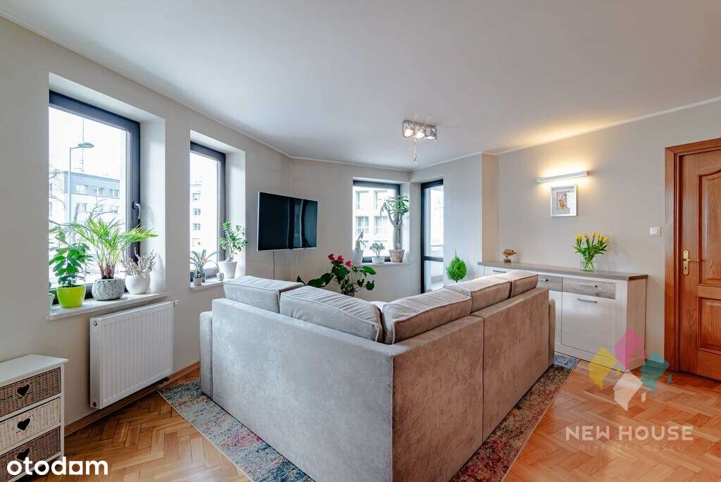 Mieszkanie 82 m2 w centrum, 3 pokoje, 2 balkony-9