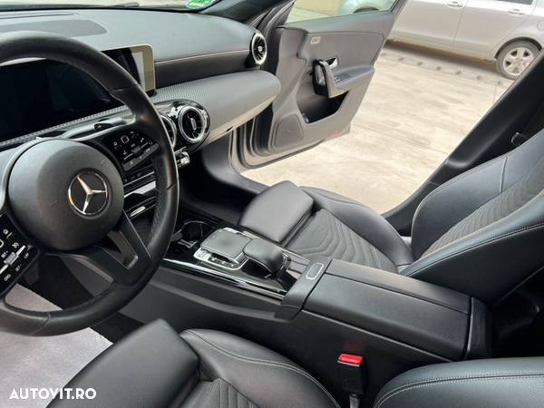 Mercedes-Benz A 180 d 7G-DCT AMG Line - 14