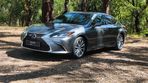 Lexus ES 300h Special Edition - 1