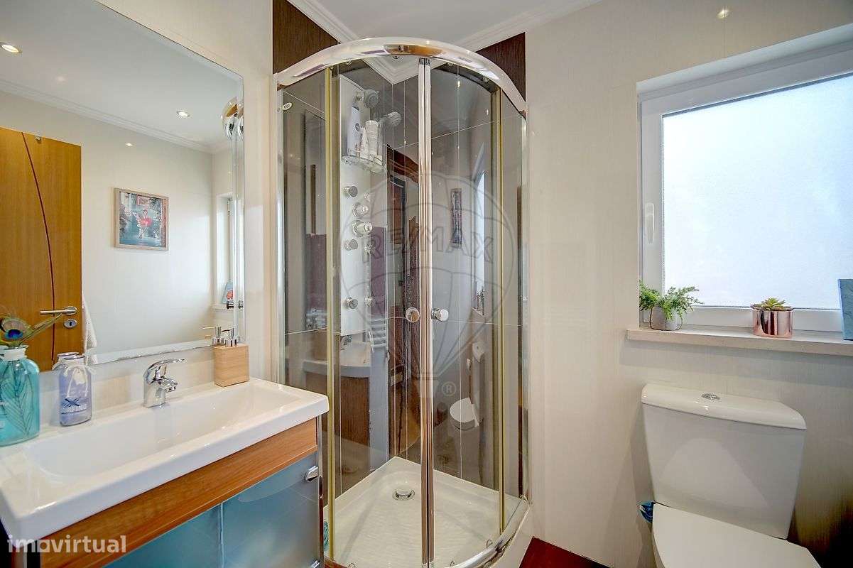 Moradia T4 para venda-23