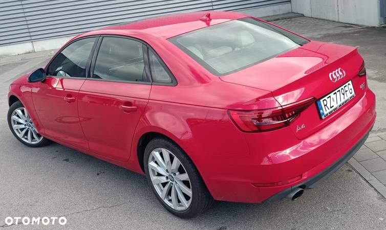 Audi A4 2.0 TFSI ultra S tronic - 4