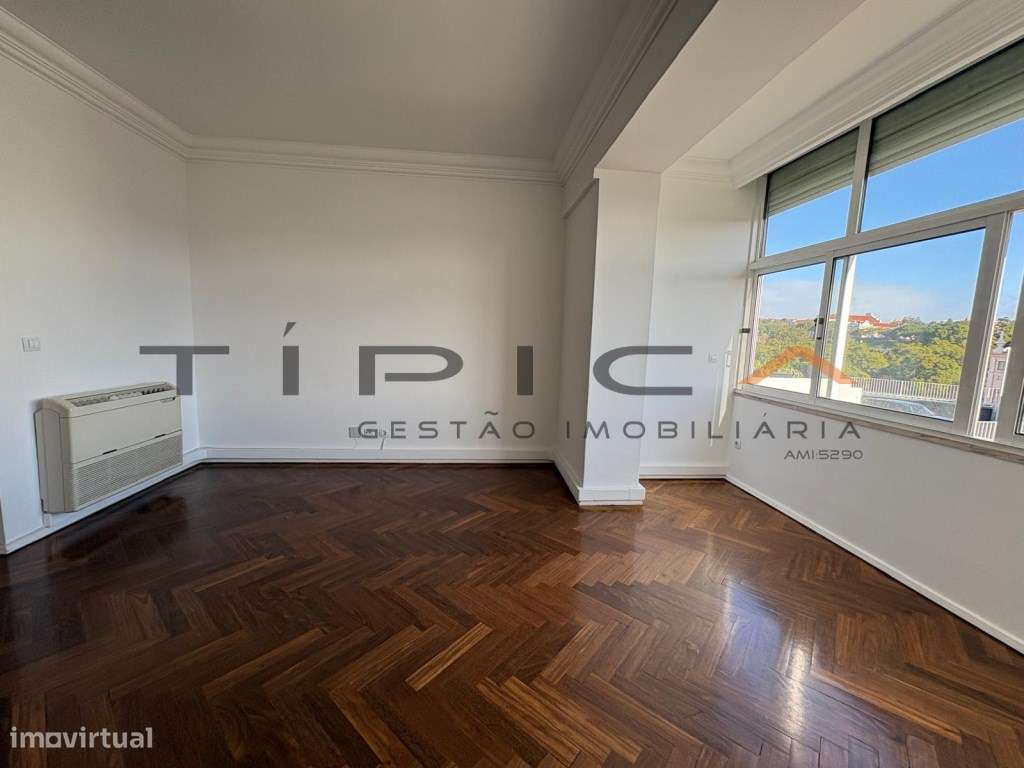 T2 Rua Castilho - localizado numa zona privilegiada - Grande imagem: 4/15