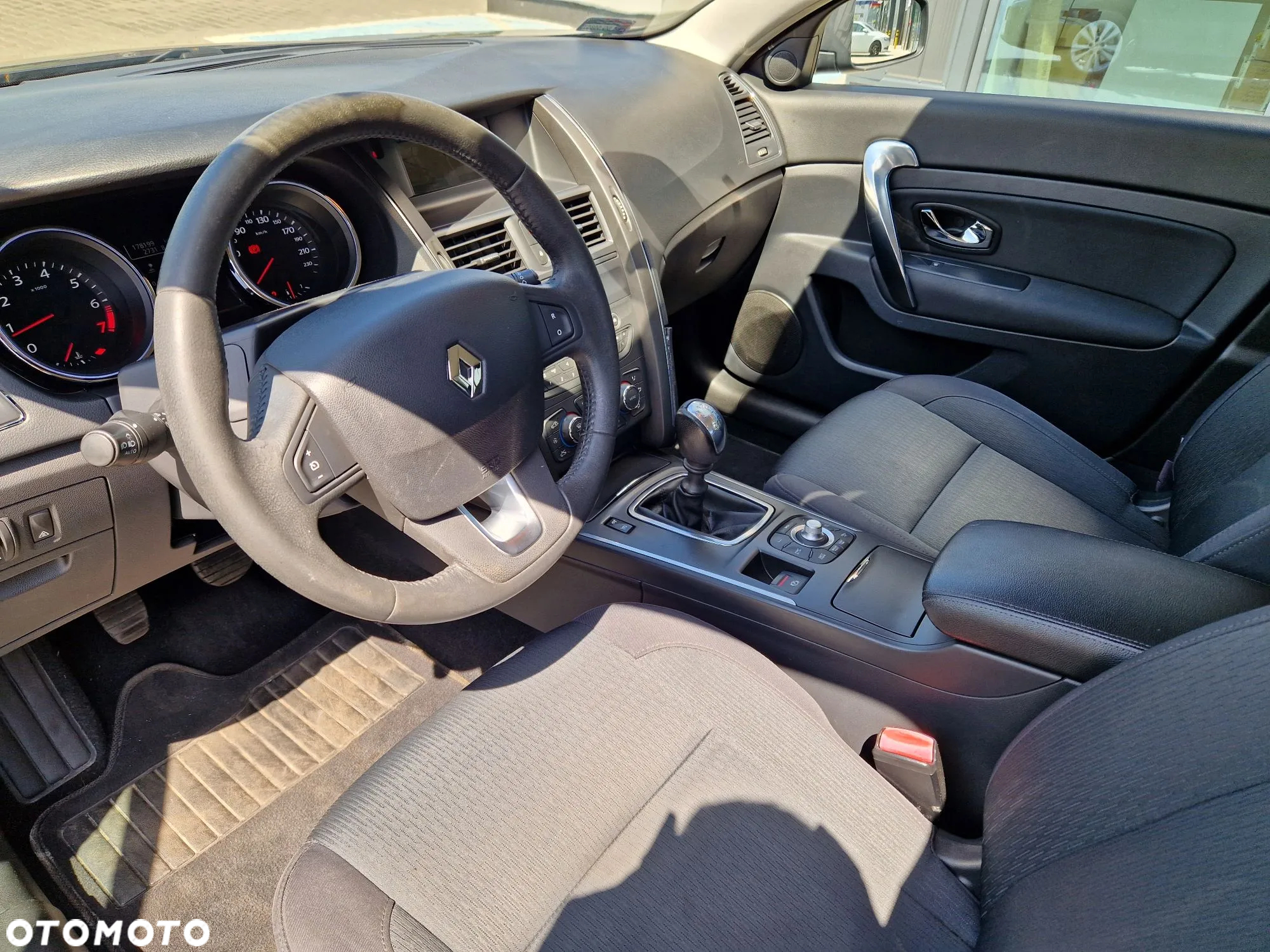 Renault Latitude 2.0 Expression Etanol - 7