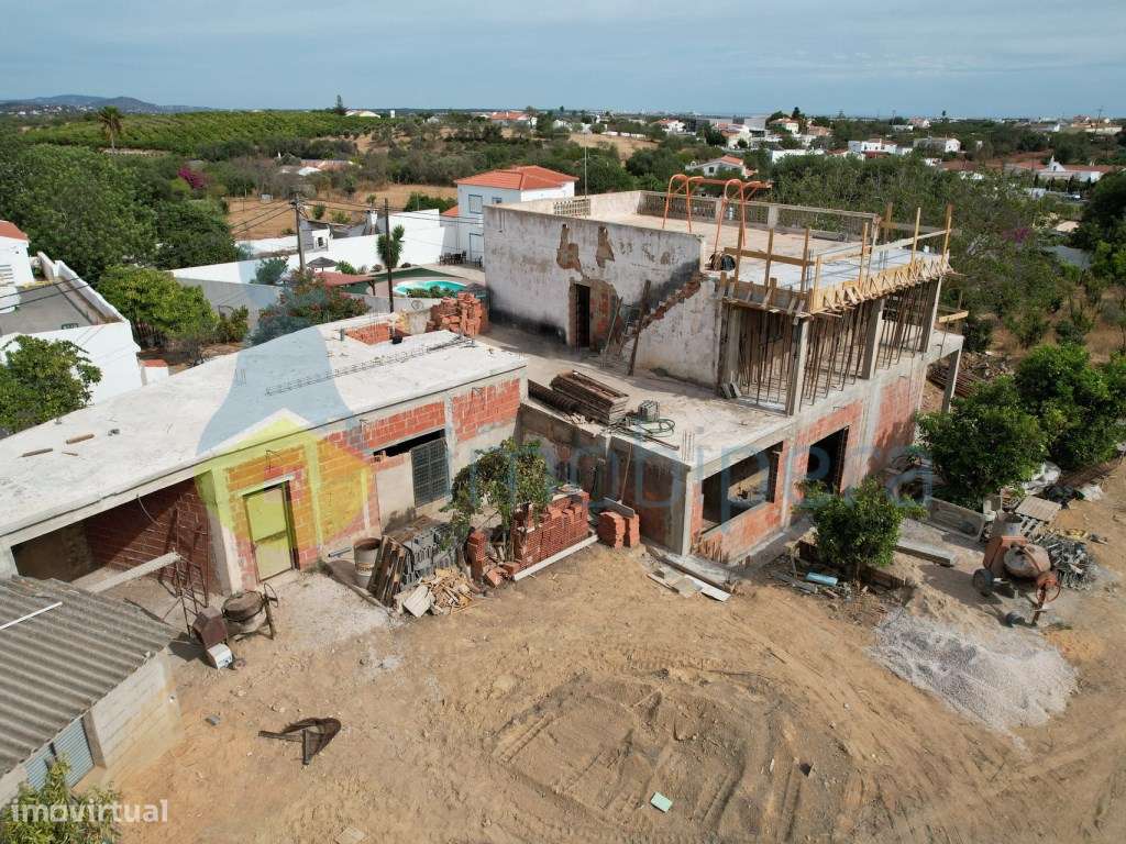 Moradia para reconstrução localizada na Patã, Boliqueime - Grande imagem: 4/29