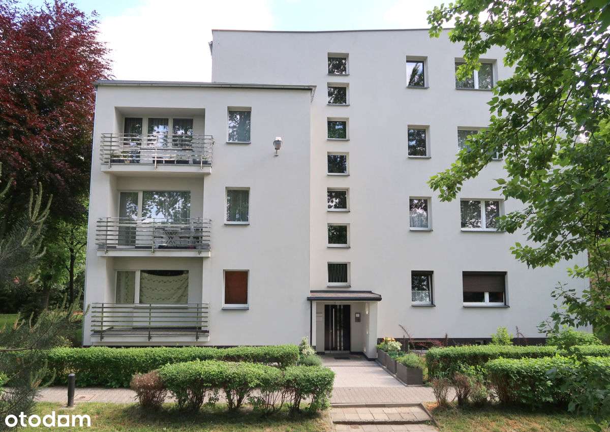 Komfortowa kawalerka w centrum Katowic!-0