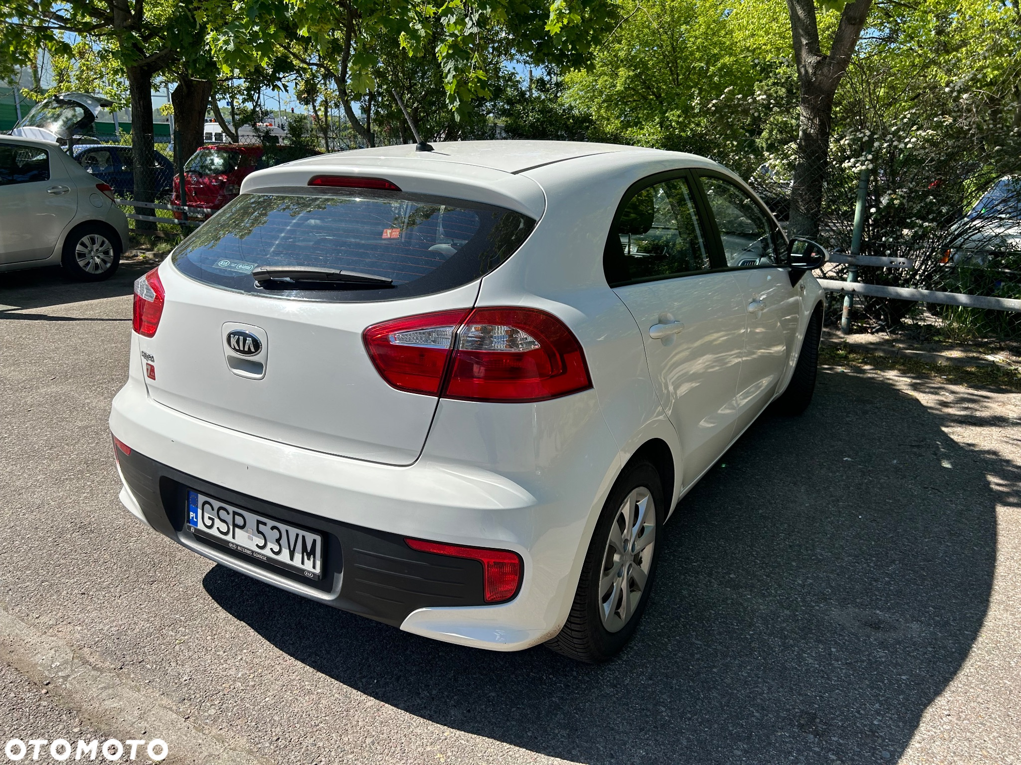 Kia Rio 1.2 M - 10