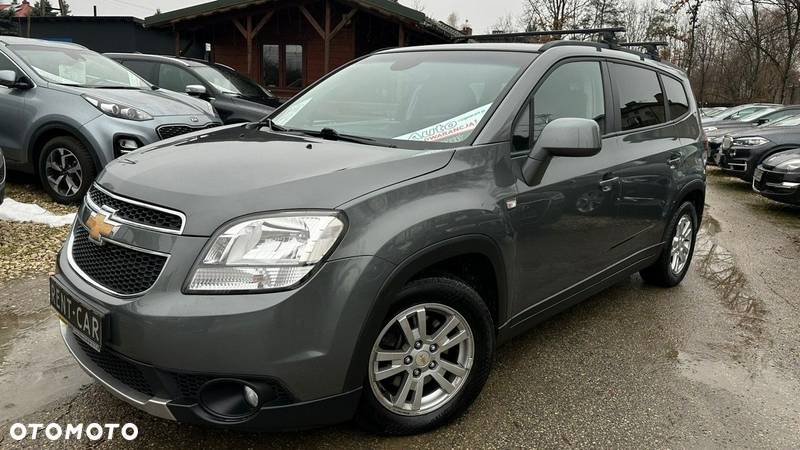 Chevrolet Orlando - 35