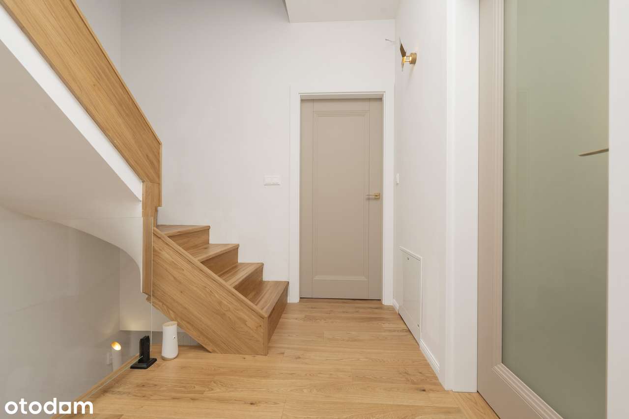 Nowoczesny segment z ogródkiem dla rodziny | 5 pokoi-14