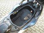 Yamaha Tmax - 25