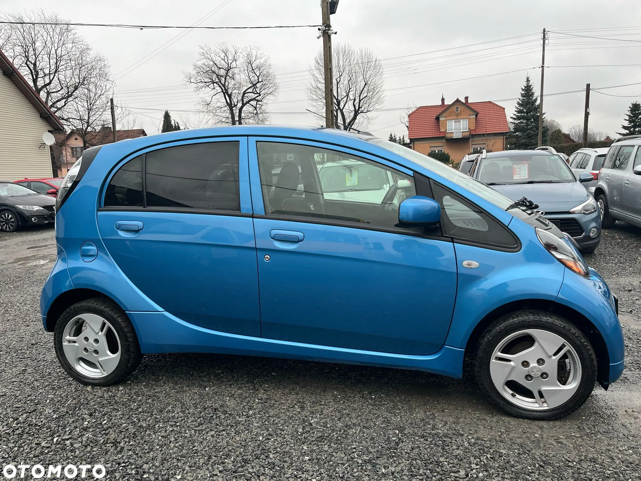 Mitsubishi i-MiEV Standard - 9