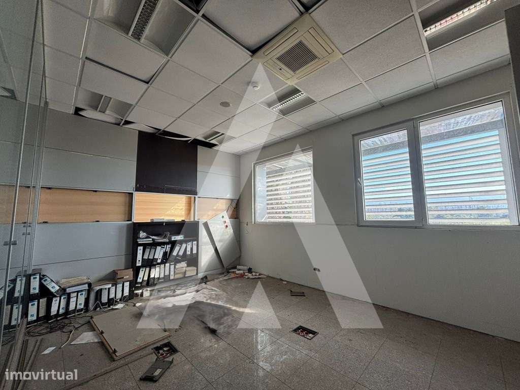 Armazém para venda em Águeda-4