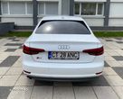 Audi A4 2.0 TDI S tronic - 11