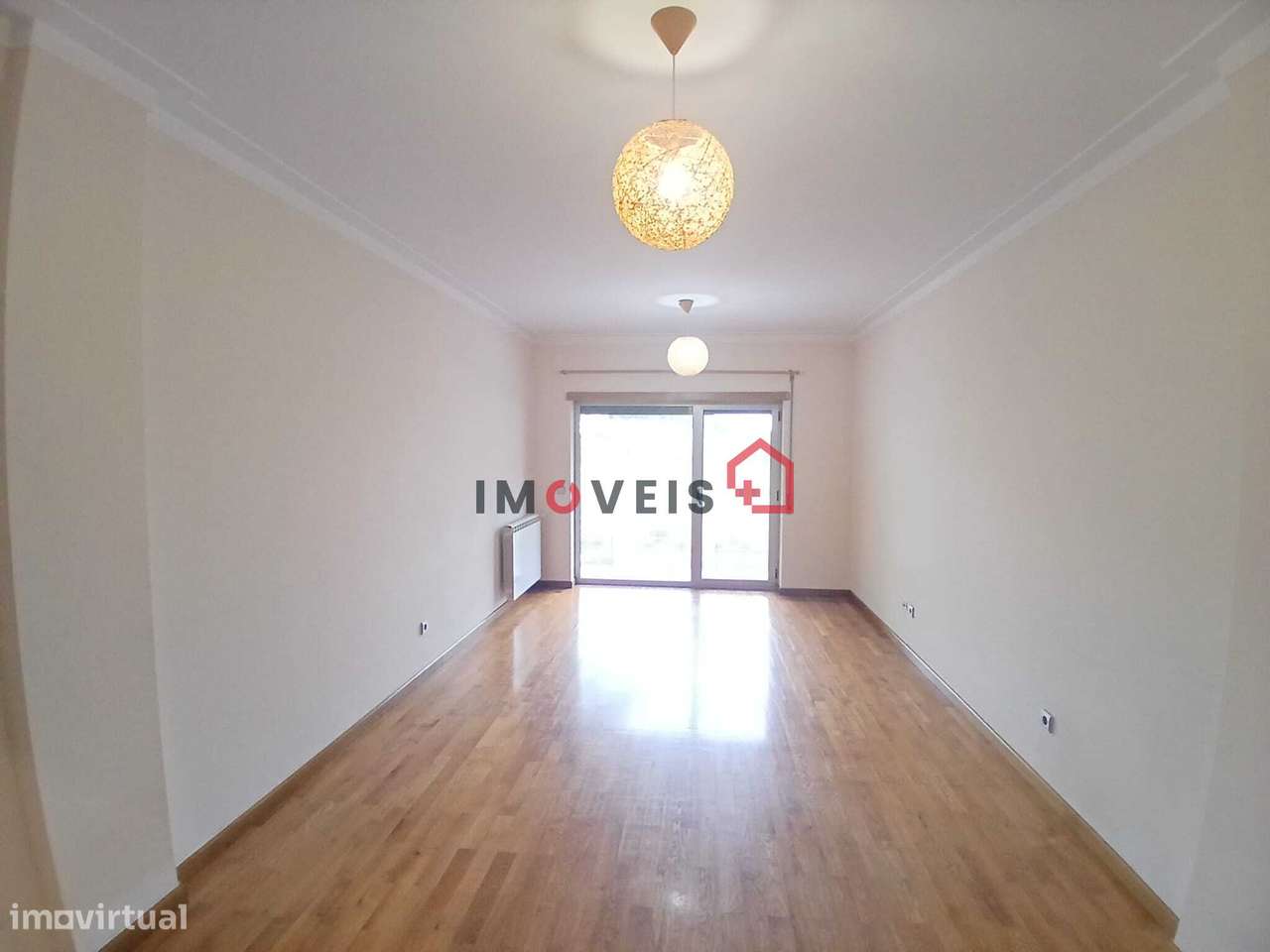 APARTAMENTO T2 - URBANIZAÇÃO SANTA CLARA - Grande imagem: 3/17