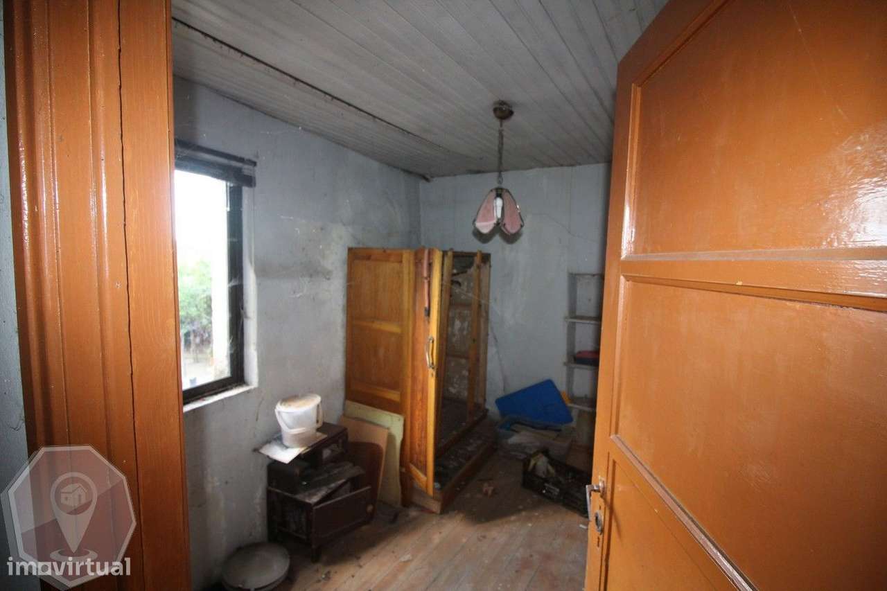 Moradia T3  com quintal - Valongo do Vouga-5