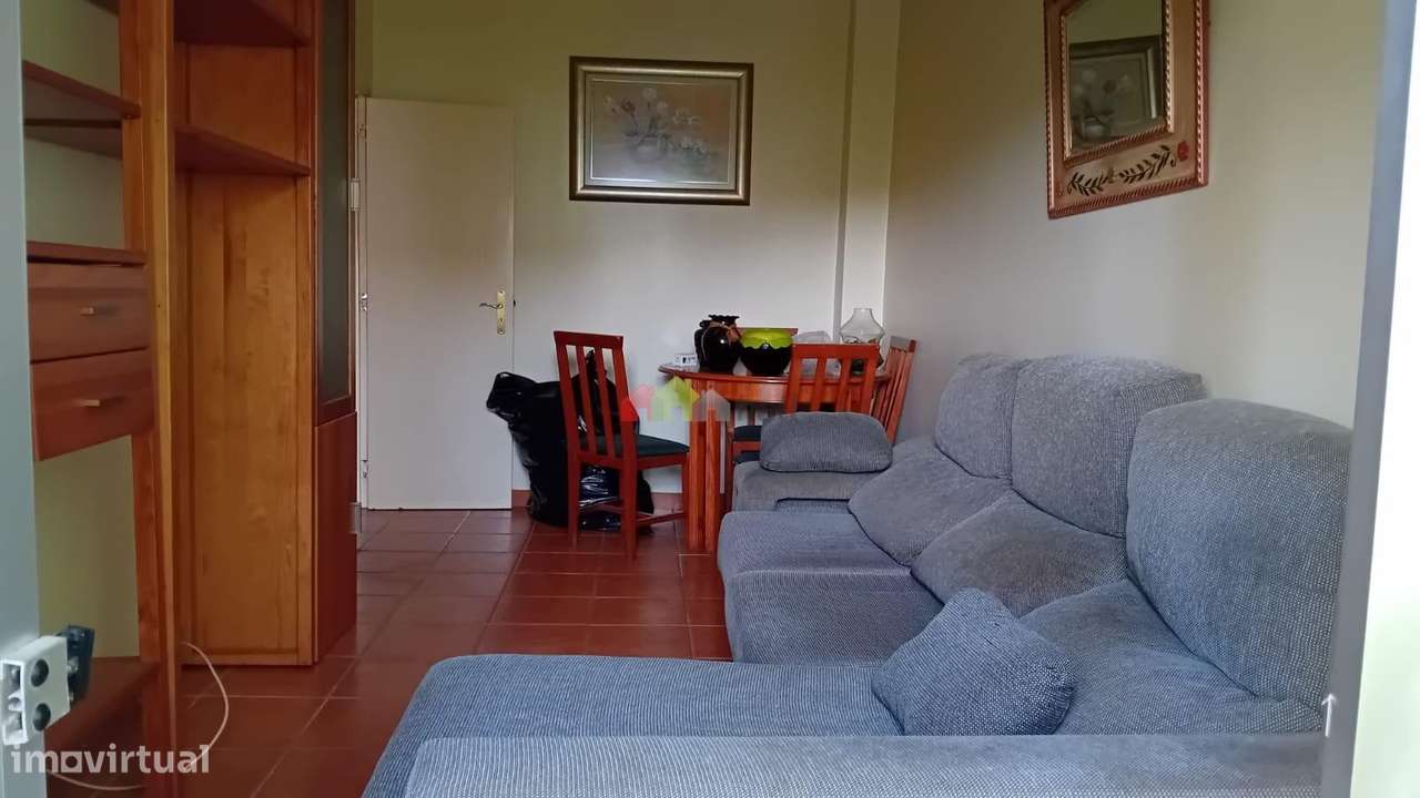 Apartamento T3 no Bairro Afonso Costa - Setúbal-3