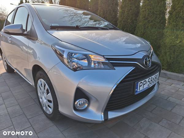 Toyota Yaris 1.33 Premium EU6 - 11