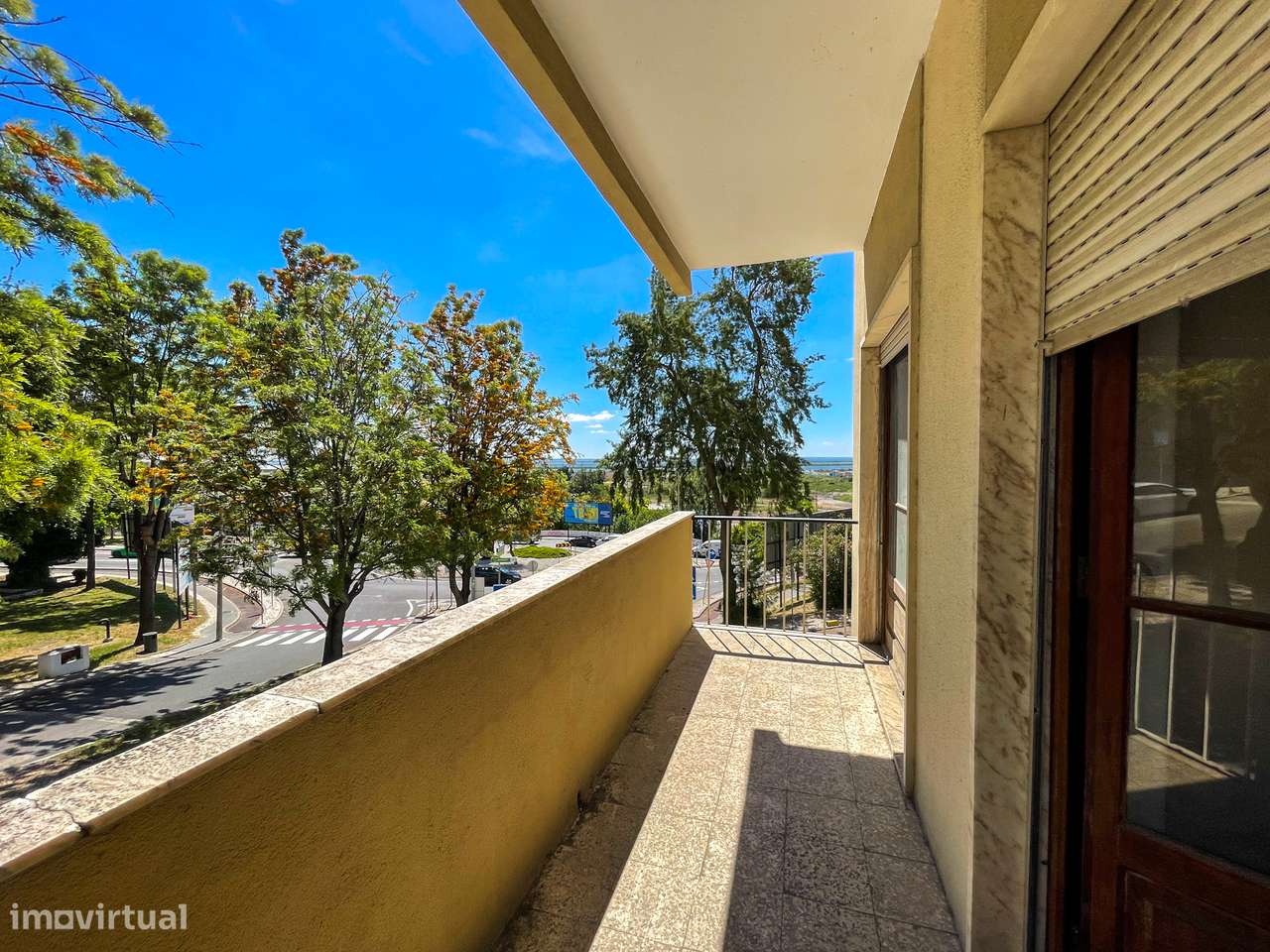 Prédio - 8 T2 + Sótão - Póvoa de Santa Iria-48