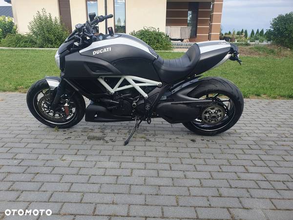 Ducati Diavel - 6