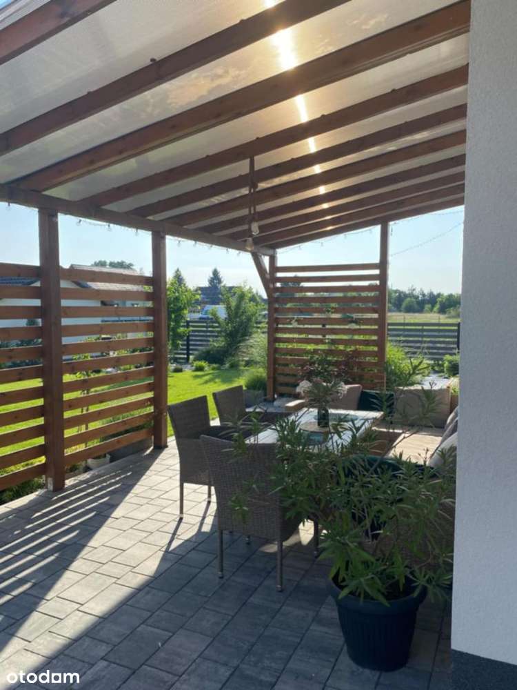 Dom Wolnostojący W Okolicy Lasu-12