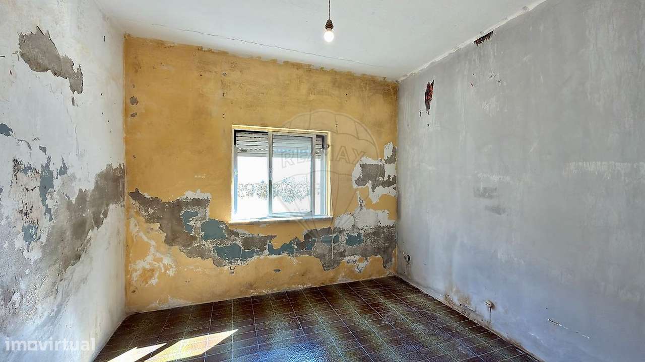 Moradia T2 para venda-13