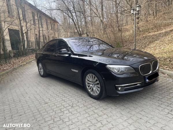 BMW Seria 7 730d xDrive - 9