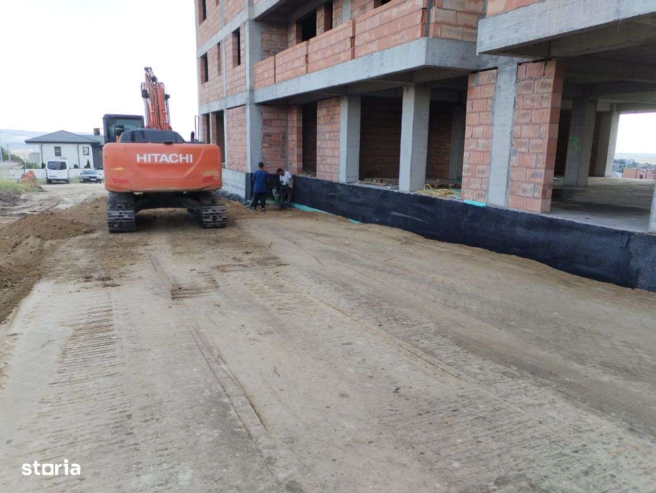 Mega cartier mixt de case si apartamente Roca Residence-14