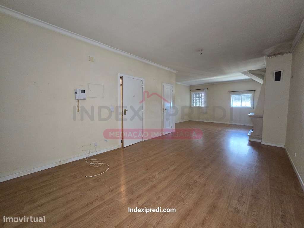 Apartamento T1 + 1- Aradas - Grande imagem: 2/23