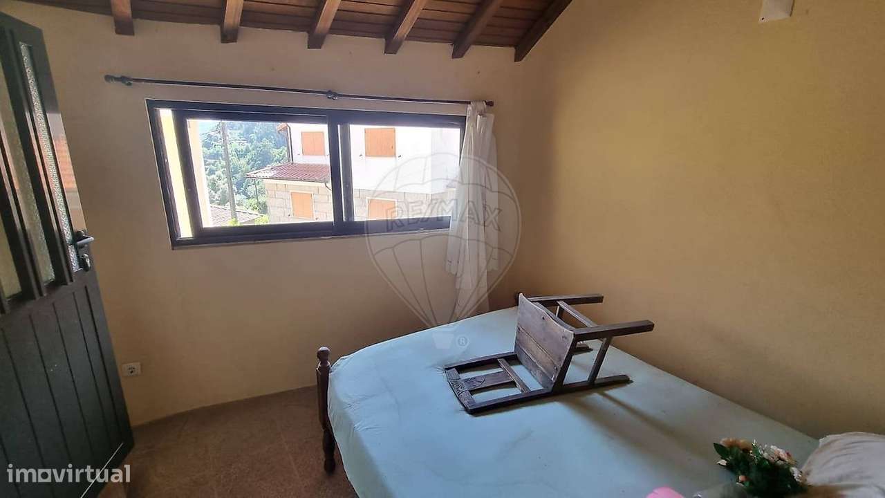Moradia T2 para venda-32