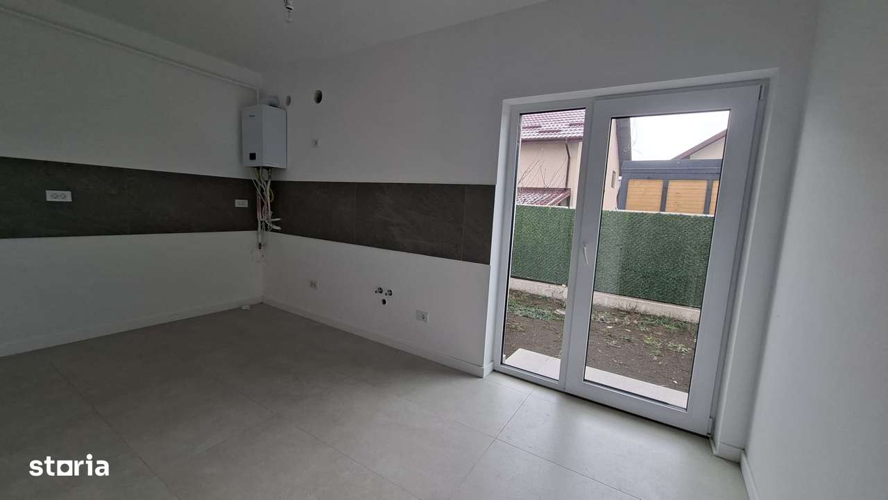 Casa cu 4 camere, intabulata, Iasi-15