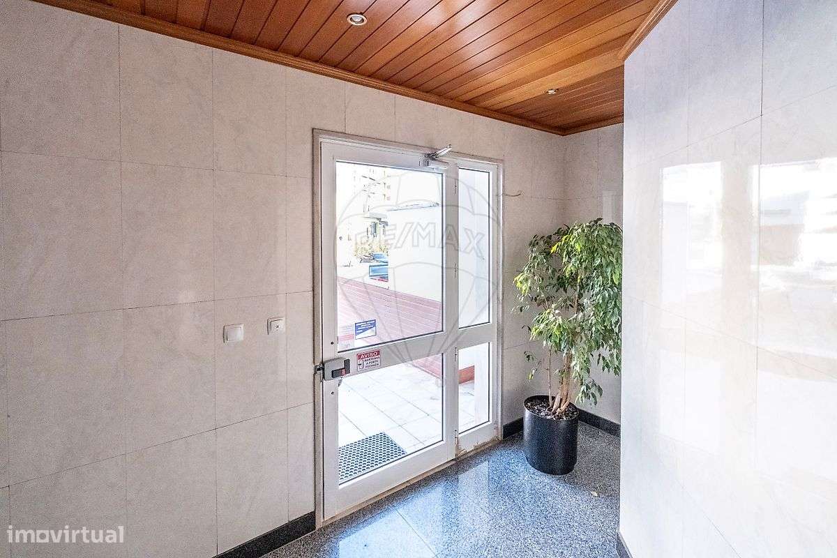 Apartamento T2 para arrendamento - Grande imagem: 5/46