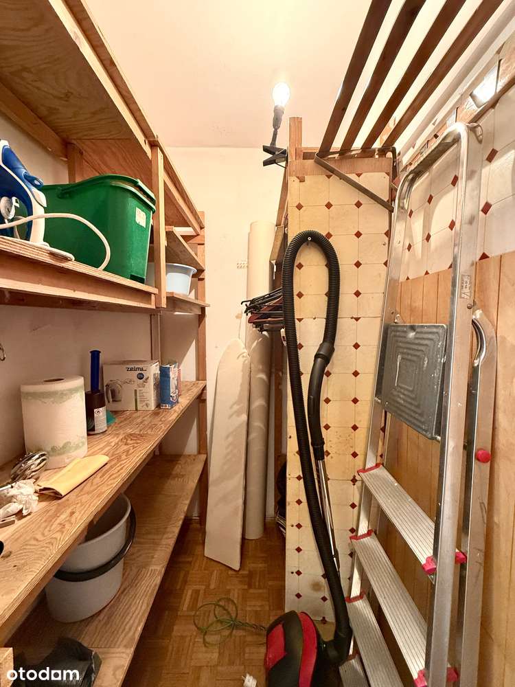 Do sprzedania 2 pokojowe mieszkanie w Dzierżoniowie, osiedle Błękitne-6