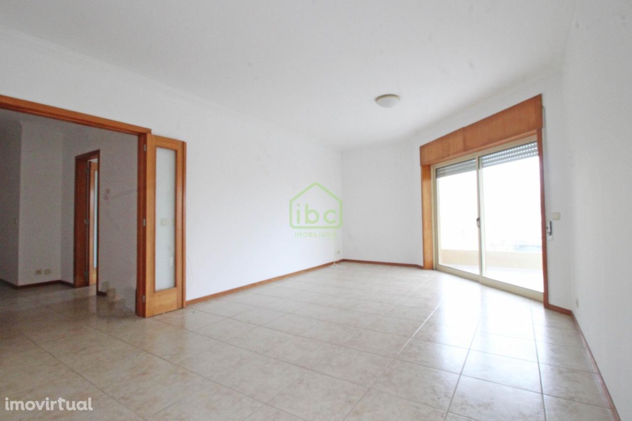 Apartamento T2 | Aver-o-Mar