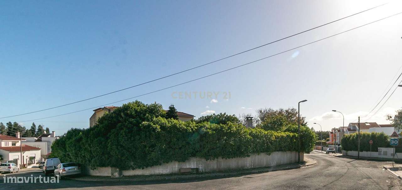 Moradia T5 com Piscina, Jardim e Garagem - Grande imagem: 5/59