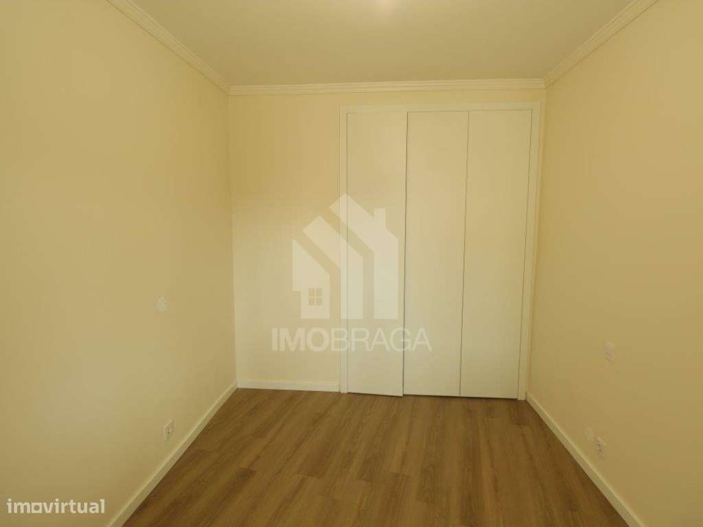 Venda Apartamento T1+1 Remodelado, nas Caxinas, Vila do Conde-29