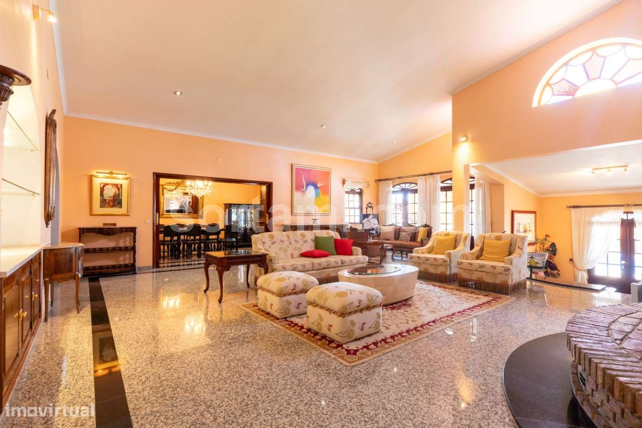 Moradia Isolada T5 Venda em Albufeira e Olhos de Água,Albufeira - Grande imagem: 2/60