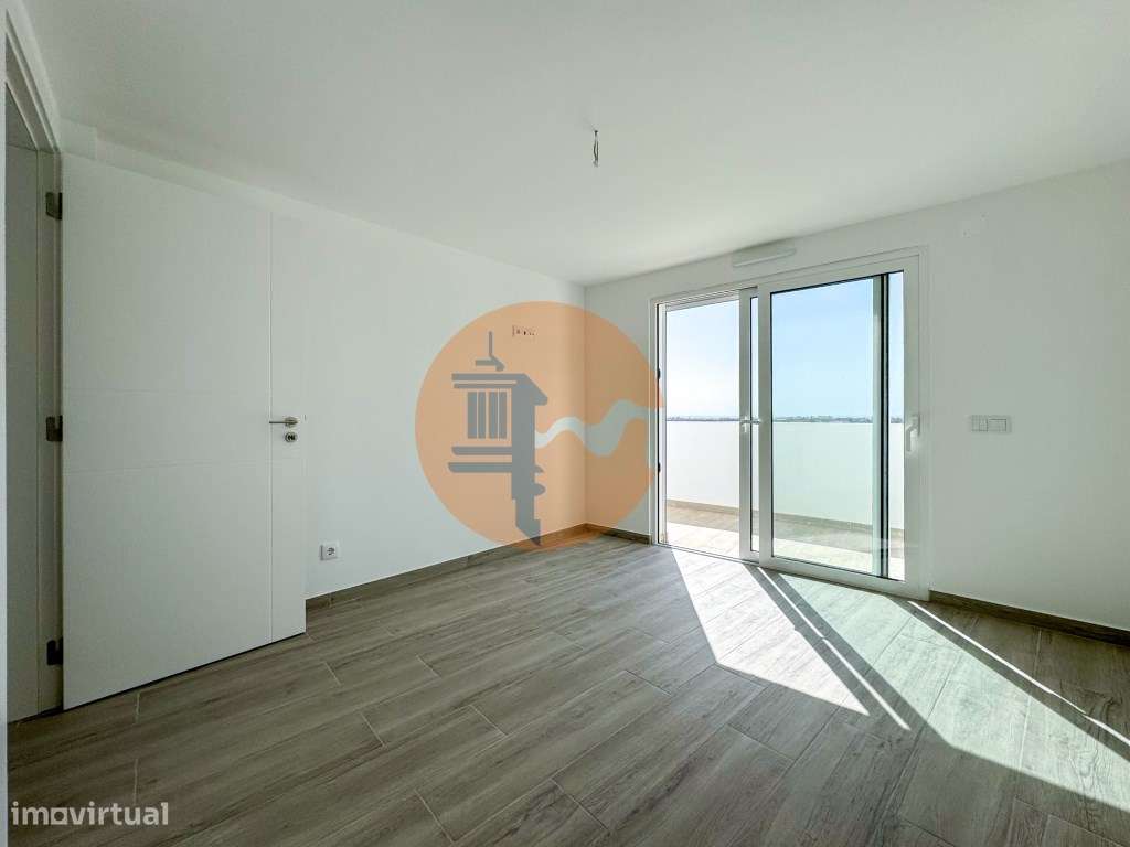 Duplex T1+2 Vista Mar - Orientação a Sul - Altura - Construção Nova - Grande imagem: 5/35