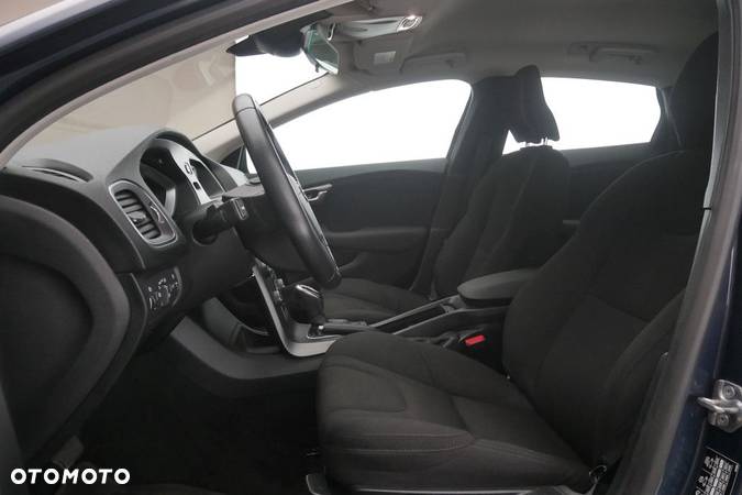 Volvo V40 - 12