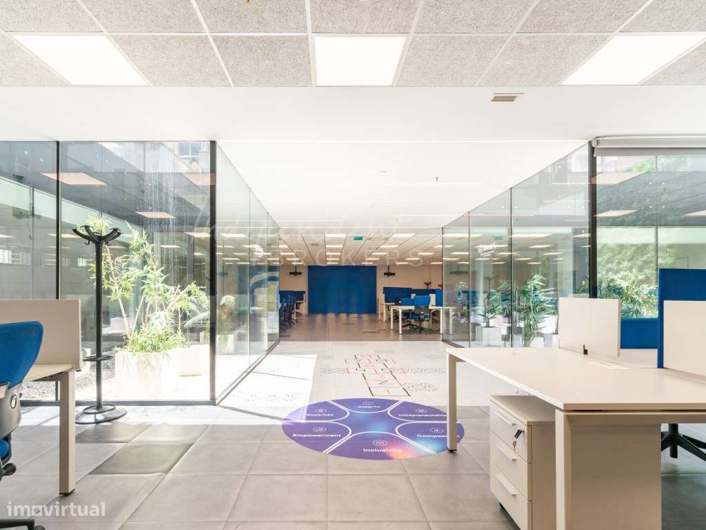 ESCRITÓRIO EXCLUSIVO COM TERRAÇOS E 9 LUGARES DE ESTACIONAMENTO NO ...-9