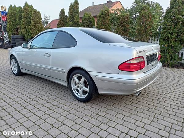 Mercedes-Benz CLK 200 Kompressor - 8