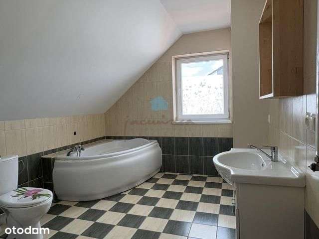 Atrakcyjny dom z poddaszem użytkowym Osiniec Os. O-12