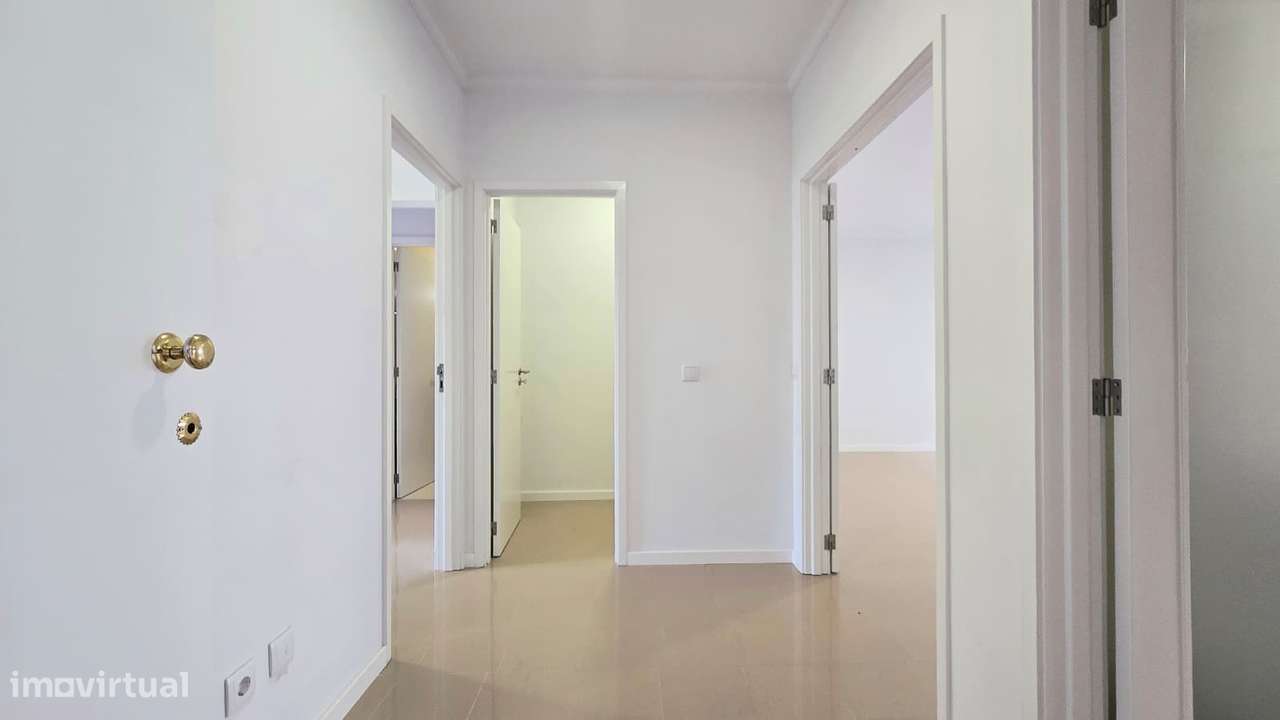 T2 c/ 105m² e lugar de garagem p/ 2 carros - Gandra, Paredes-12