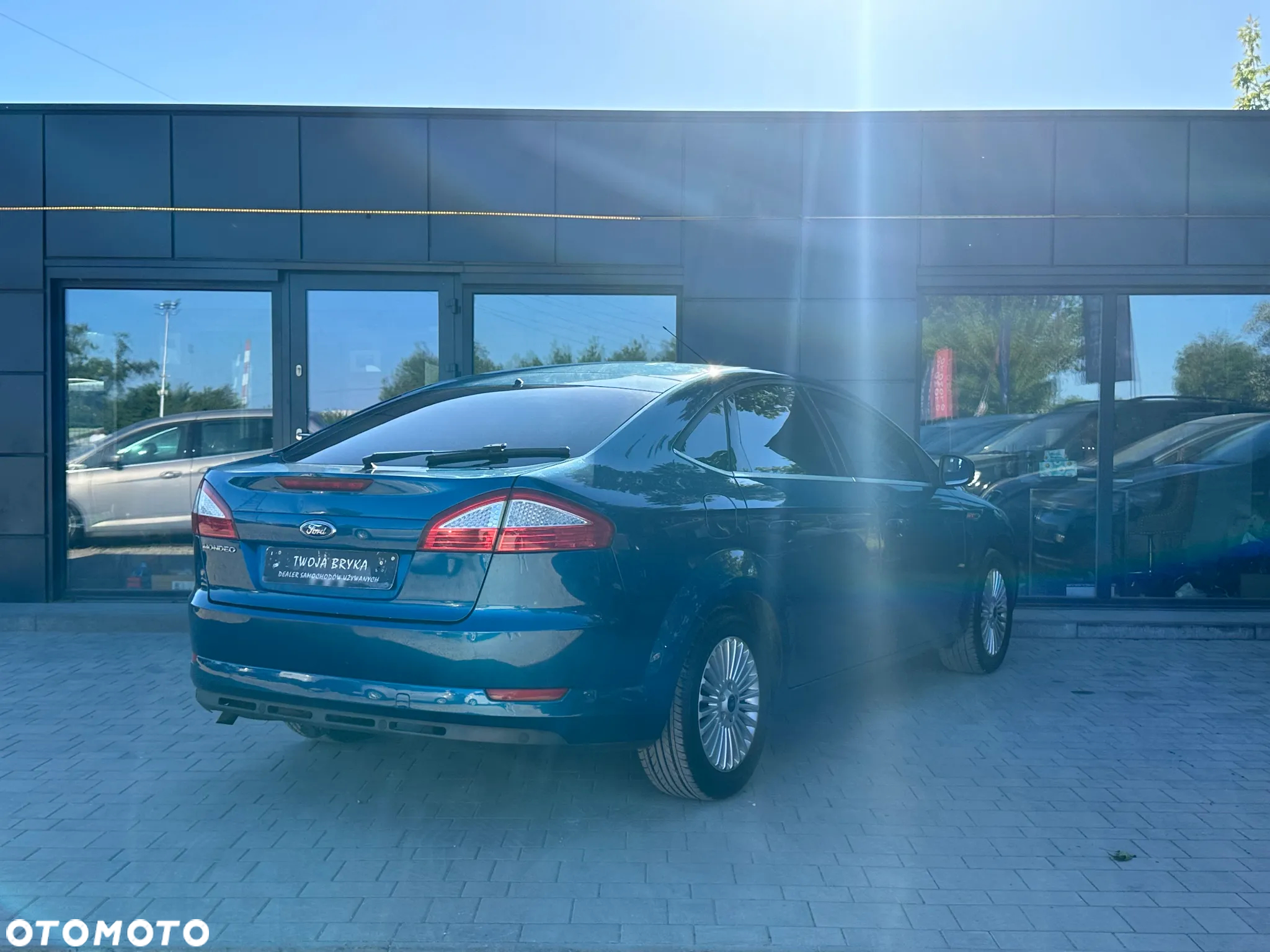 Ford Mondeo 2.0 Titanium - 16