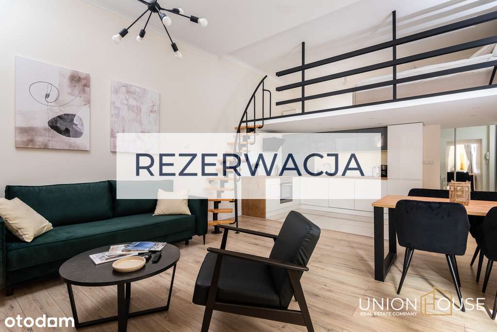 Quiet - Old Town - Tram - AC - Pełny obrazek: 1/17