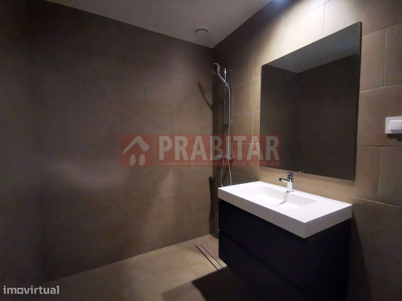 APARTAMENTO T2, NOVO  A ESTREAR. NA CIDADE DE COIMBRA-7