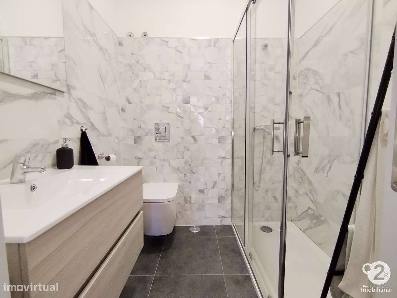 Apartamento T2 Remodelado - Penha de França-17