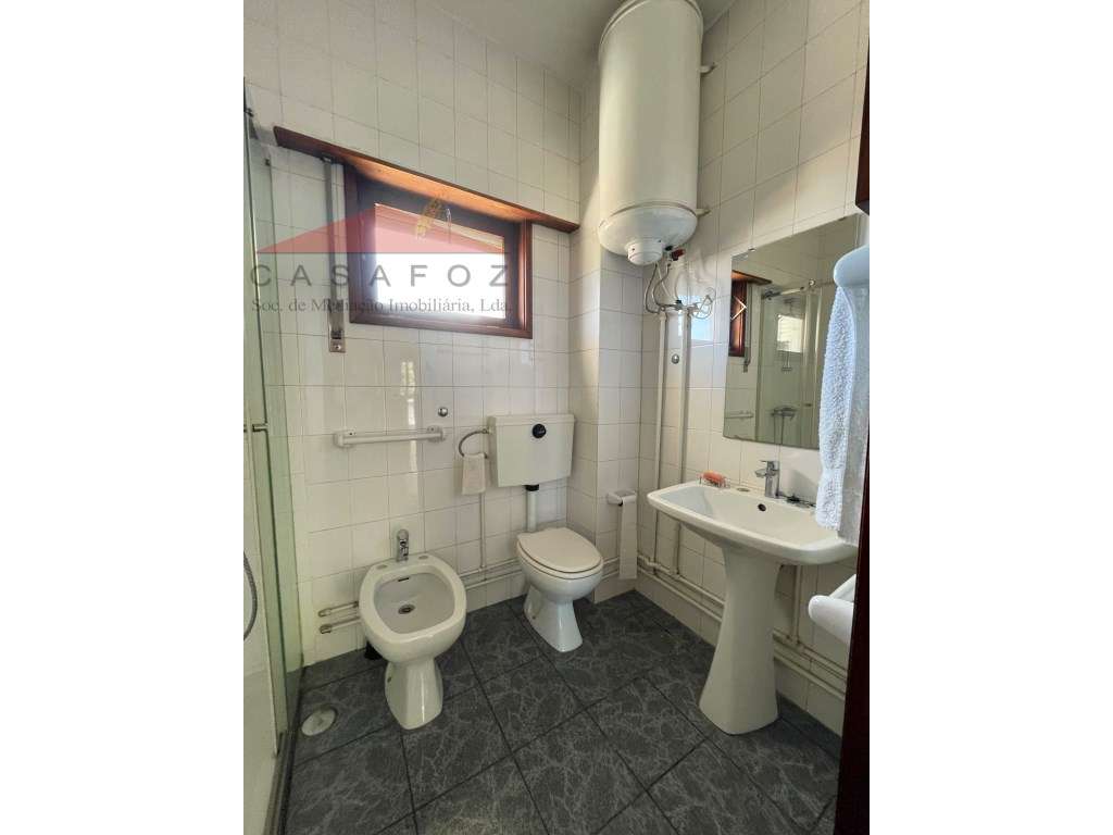 Venda Moradia T6 no Bairro dos Músicos-26