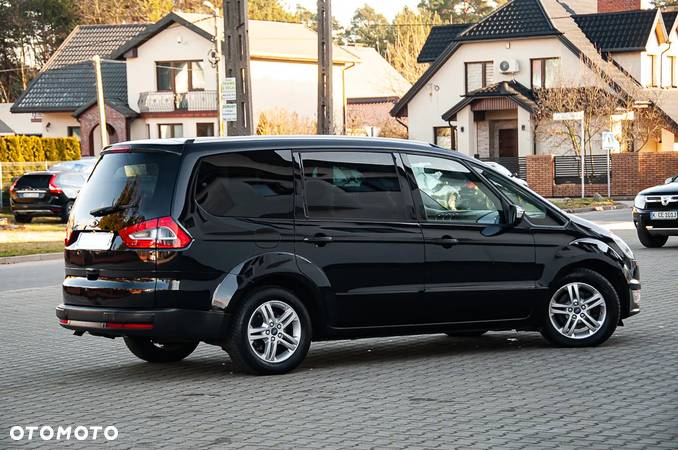 Ford Galaxy 2.0 TDCi DPF Titanium - 13